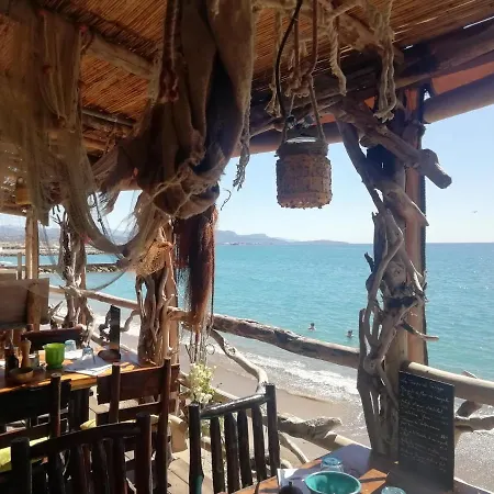 Cote D'azur Joli 50m Plage, Climatisation , Parking. * Villeneuve-Loubet