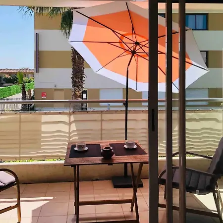 Apartmán Cote D'azur Joli 50m Plage, Climatisation , Parking. *
